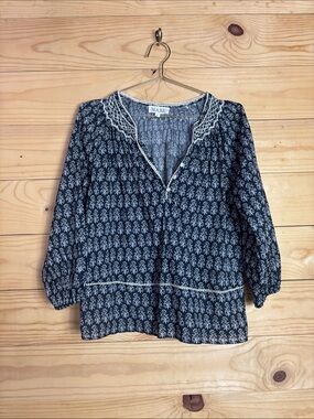 M.A.B.E Nala smocked top Small